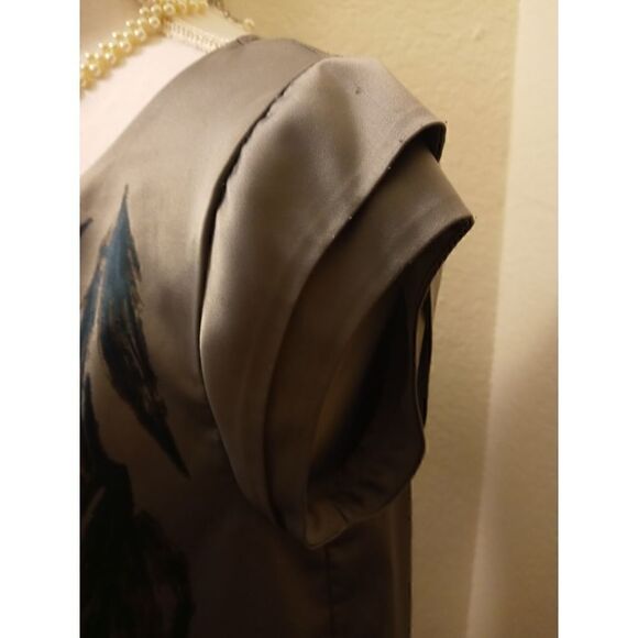 LC Lauren Conrad S/XS Floral Grey Sleeveless Blouse - Picture 3 of 6